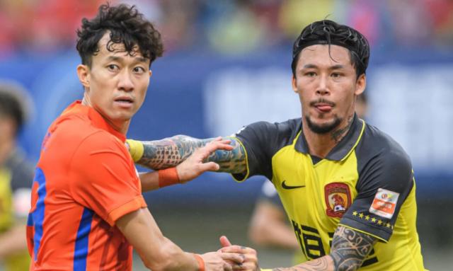 开云体育入口-王小二过年！广州队两战拿一分 不掉队就算成功？